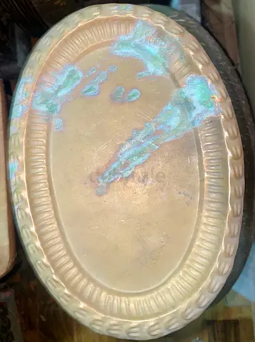 Decorative oval serving tray -20cm height