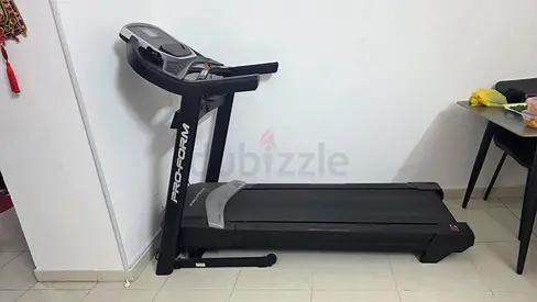 Pro-Form Heavy duty treadmill-Power 525i-2.6CHP