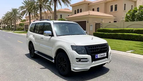 AED 1,081/m | 0 DP | Free 3 Months Warranty | Service History | 30D Return | MITSUBISHI PAJERO 2020