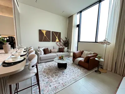 Chic 1-Bedroom Gem | 2 Baths | Prime JVC Commun...