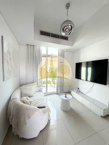 Fully Furnished | Single Row | Ready to Move
