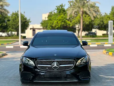 MERCEDES BENZ E300 2020