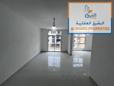 استديو مساحة كبيرة جدا _ بلكونة باطلالة مفتوحة _ مطبخ منفصل تماما _ موقع مميز بالقرب من جميع الخدمات _ سهل المخرج لدبي