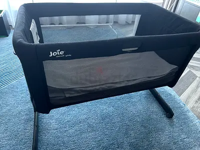 Joie Roomie Glide Co Sleeper / Baby Cot - Good Condition