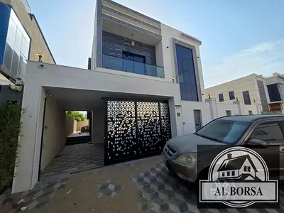 For Rent – Villa in Al Yasmin 💰 Rent: AED 110,000 (Final Price) Villa Features: 5 Bedrooms Spacious Majlis Living Room Maid's Room Central Air C