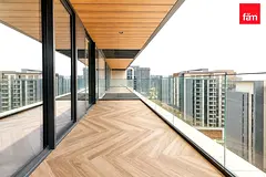 Ready for Move In I Large Layout I Mid Floor