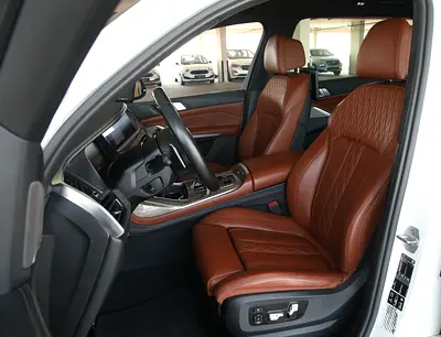 صورة 9 لـ 2019 BMW X7