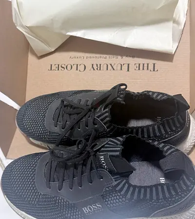 HUGO sneakers- Urgent sale.