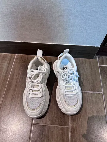 Shoes for sold