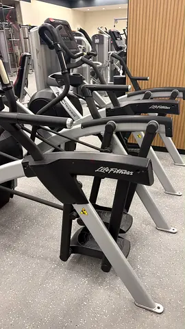 Life Fitness Arc Trainer