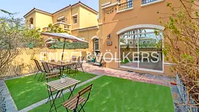 Garden | Single Row | Pool & Park