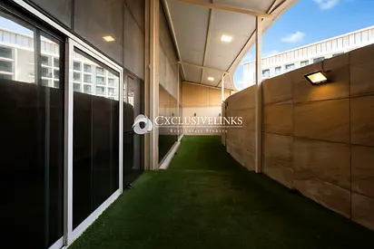 1,998 sq. ft. | Terrace | Pool Access | 2 Parking