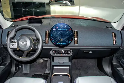 2026 MINI COUNTRYMAN 缩略图 15