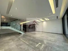SPACIOUS 5 BED | 3600 SQFT | NEXT TO PARK