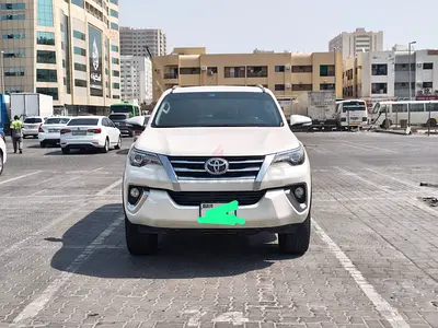 Toyota Fortuner 2016 VXR GCC Specs