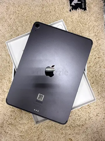 iPad Air (5th Generation) Wi-Fi + Cell 256GB