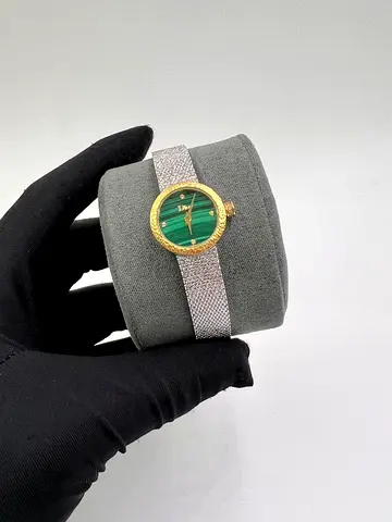 Womens watch
