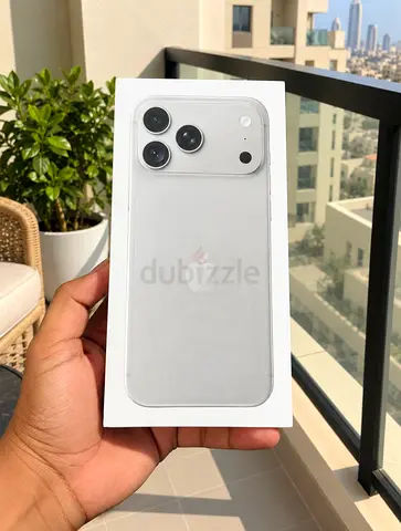 Iphone 18 pro max 2TB Esim Silver