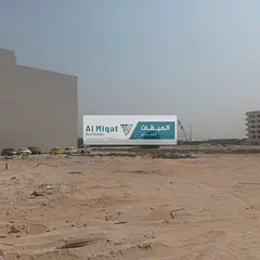 Land for sale, prime corner location on 4 streets, industrial/commercial permit in Industrial Area 1