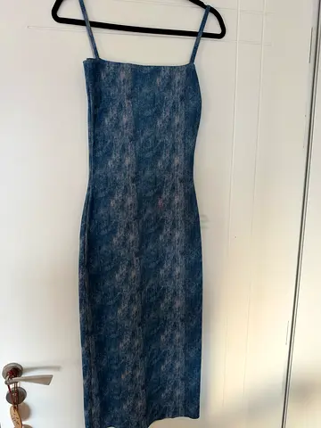 Zara Blue sleeveless bodycon midi dress — casual summer wear