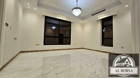 For rent in Al Yasmin, a second-to-last villa with five master bedrooms, a majlis, a living room, a kitchen, and a maid's room.