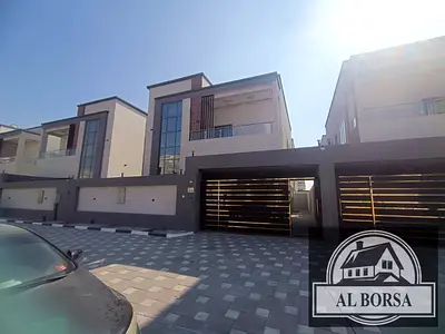 For rent in Al-Haliyo 2, a villa consisting of four master bedrooms, a living room, a majlis, two kitchens, a balcony, and central air conditioning.