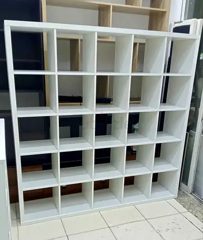 White 5x5 Cube Storage Shelf Unit - Good Condition