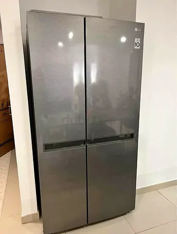 LG 2 door Refrigerator For Sell