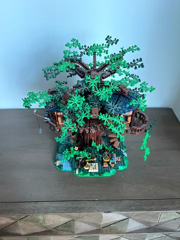 Treehouse original LEGO Model built