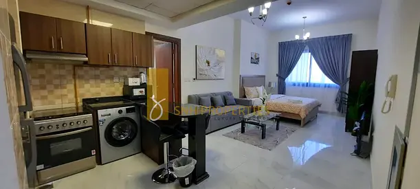 FULLY FURNISHED | READY TO MOVE | BRIGHT STUDIO
