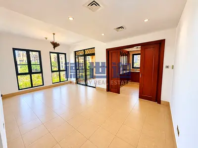 RARE LAYOUT | STUNNING VIEW | VACANT
