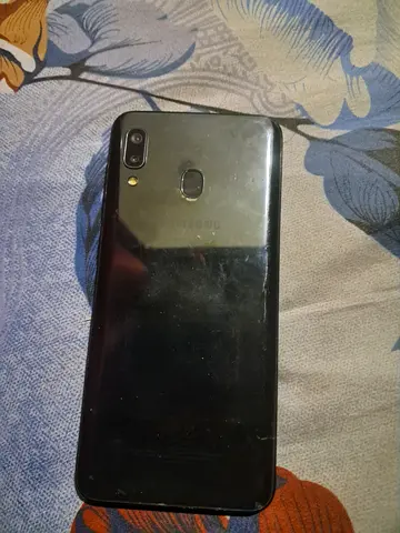 Used Samsung Galaxy a20 - Black, Good Working Condition