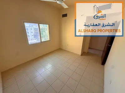 Spacious one-bedroom apartment with a living room and central air conditioning; located in a family-friendly building close to all amenities.