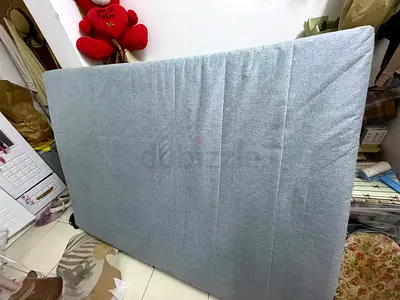 Double size mattress - lightly used, clean grey cover