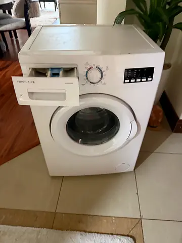 Frigedere Washing Machine
