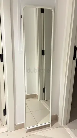 Full-length freestanding mirror with white metal frame 45x 160cms