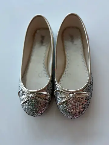 Silver glitter ballet flats with bow