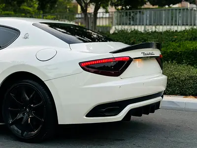 2014 Maserati GRANTURISMO photo 3