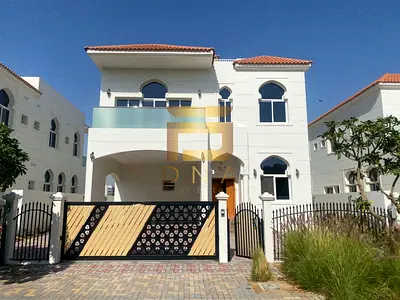 Brand New Single Row Private Pool Independent V
