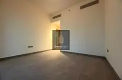 Room available for single executive Bachelor Shabya 9
