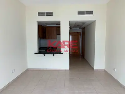 Spacious Studio || Fully Maintained || Close to Metro