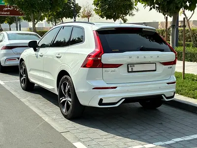 صورة 4 لـ 2022 Volvo XC60