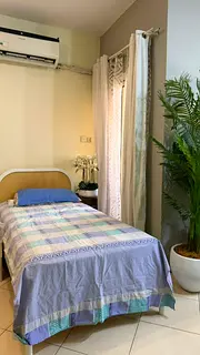 Fully furnished Bed space available for Indian Executive working lady preferably Keralites.