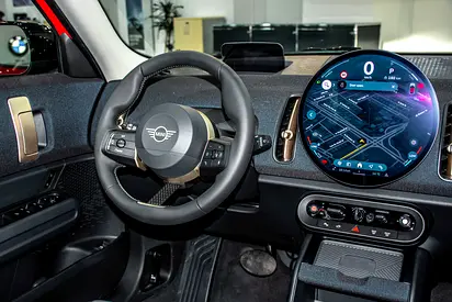 2026 MINI COUNTRYMAN 缩略图 13