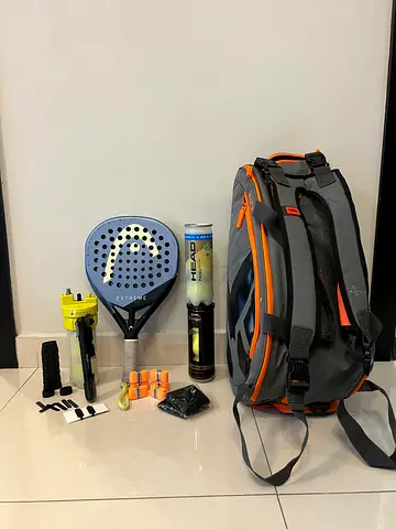 Head Extreme Motion Padel Racket 2025 (used -20 Hours) + NOX Bag + Ball Pressure & More >Like New