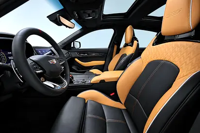 صورة 10 لـ 2022 Cadillac CT5