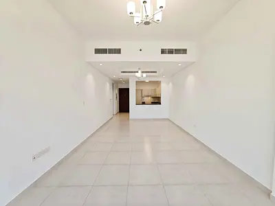 Luxury 1-BHK// Neat & Clean // Huge Size