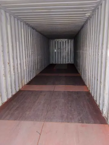 40FT HC Cargo worthy containers available YOM 2008-2010