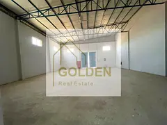 Ready-to-move-in warehouse measuring 2,800 sq. ft., with 25 kW of power, an office, internal bathroo
