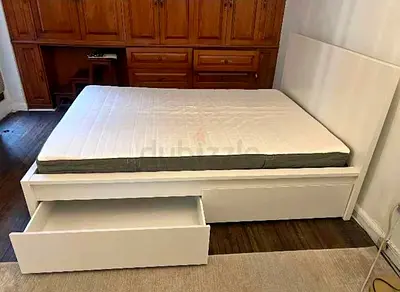 Ikea Malm bed with mattress king size
